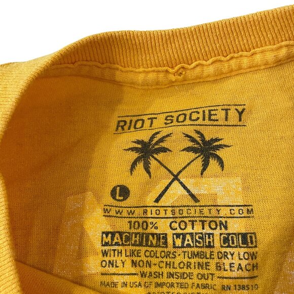 Riot Society Men's Bird Graphic Long Sleeve Tee Japan Design Yellow Cotton Large - Picture 2 of 5